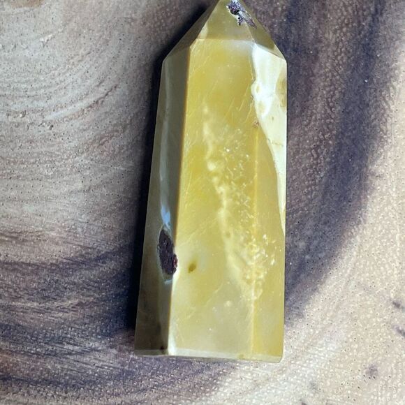 Mookaite jasper tower 6-sided yellow white druzy, anxiety helper - Picture 7 of 11